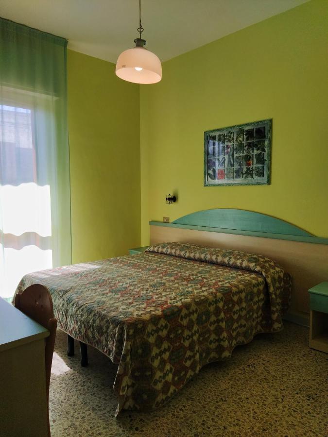 Hotel Prestigio Cesenatico Exterior photo
