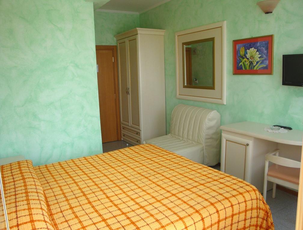 Hotel Prestigio Cesenatico Exterior photo