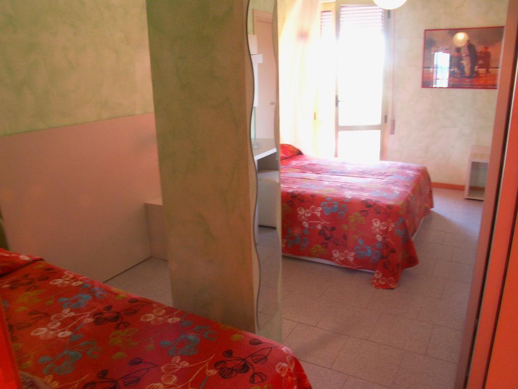 Hotel Prestigio Cesenatico Exterior photo